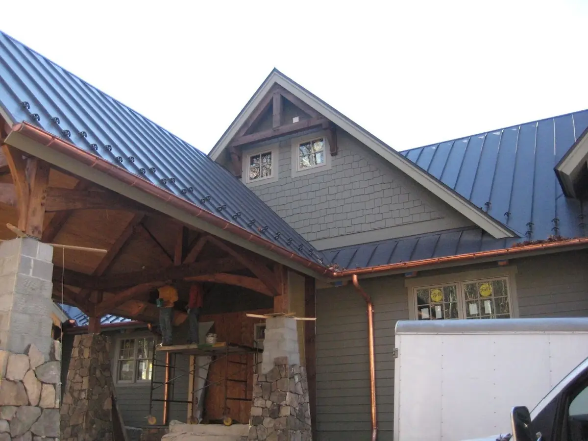 Craftsman Roofing team delivering quality roofing work in Millersport